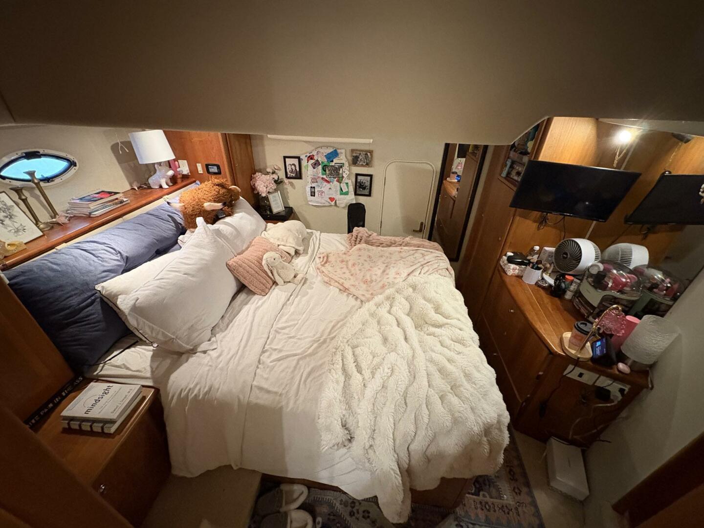 LOLA S ARK III 45ft Silverton Yacht For Sale