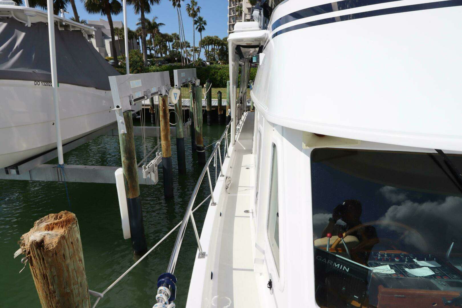 DeFever Cockpit Motor Yacht Yacht For Sale