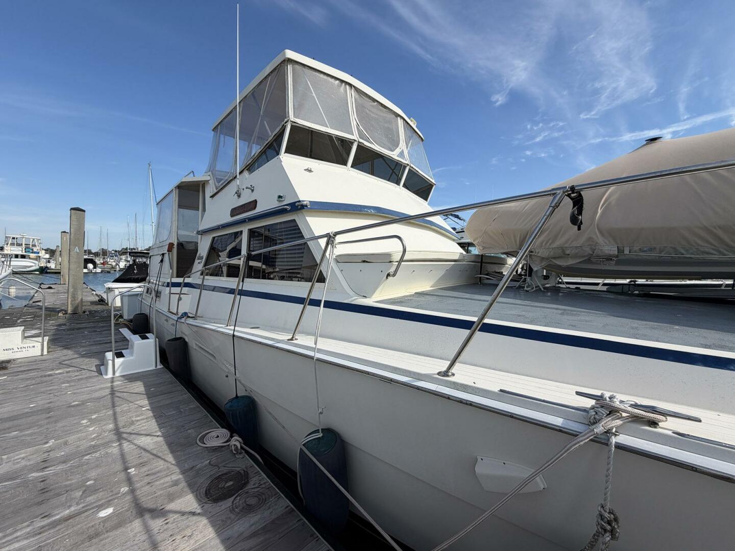 Frayed Knot 44ft Viking Yacht For Sale Frayed Knot 44ft Viking Yacht For Sale