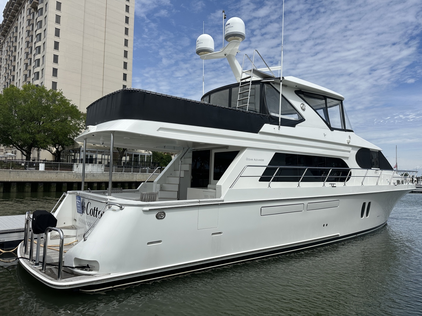 69ft Ocean Alexander Yacht For Sale 69ft Ocean Alexander Yacht For Sale