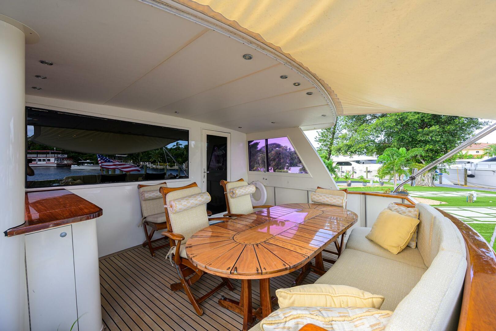 FOREVER YOUNG 78ft Hatteras Yacht For Sale