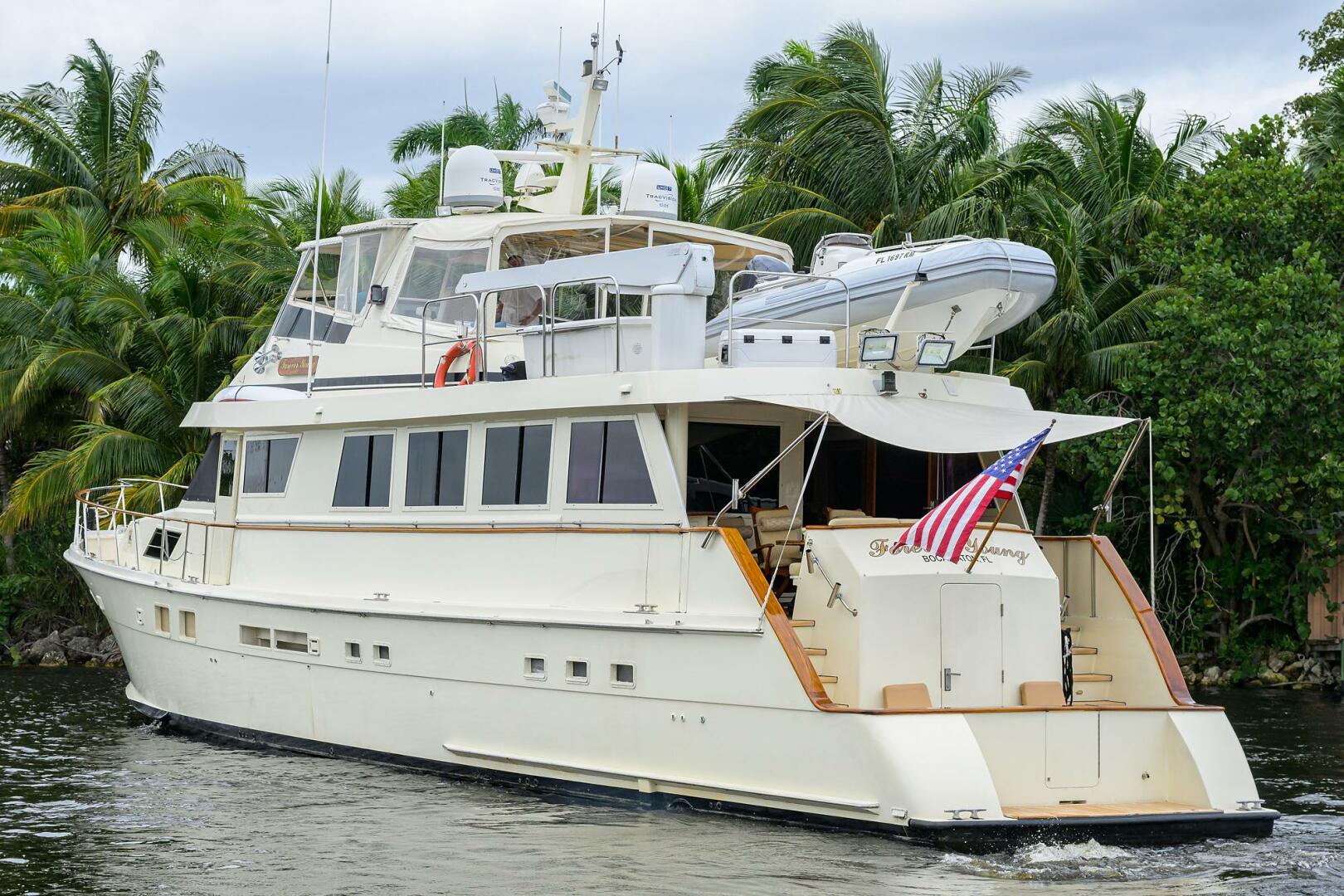 FOREVER YOUNG 78ft Hatteras Yacht For Sale