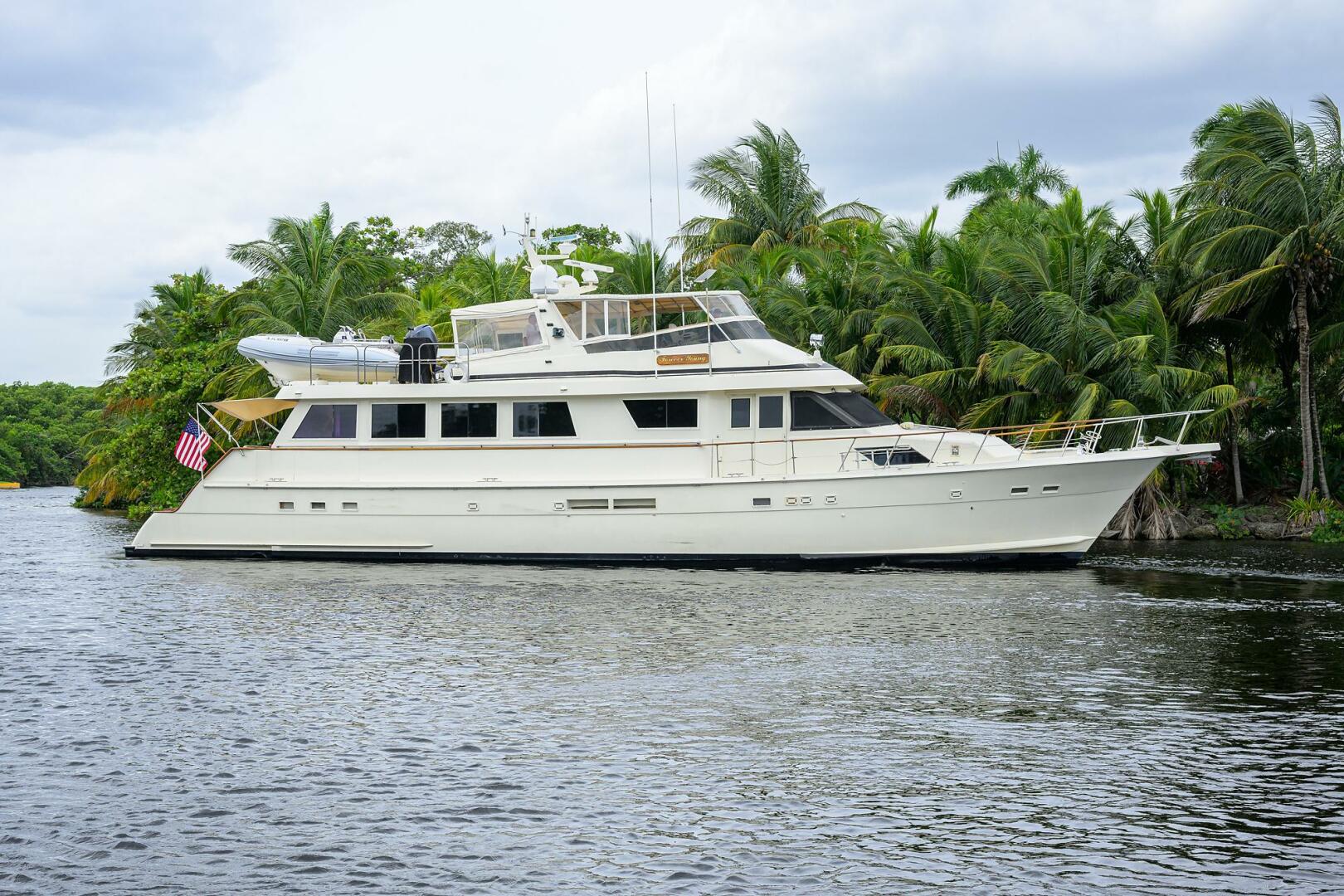 FOREVER YOUNG 78ft Hatteras Yacht For Sale