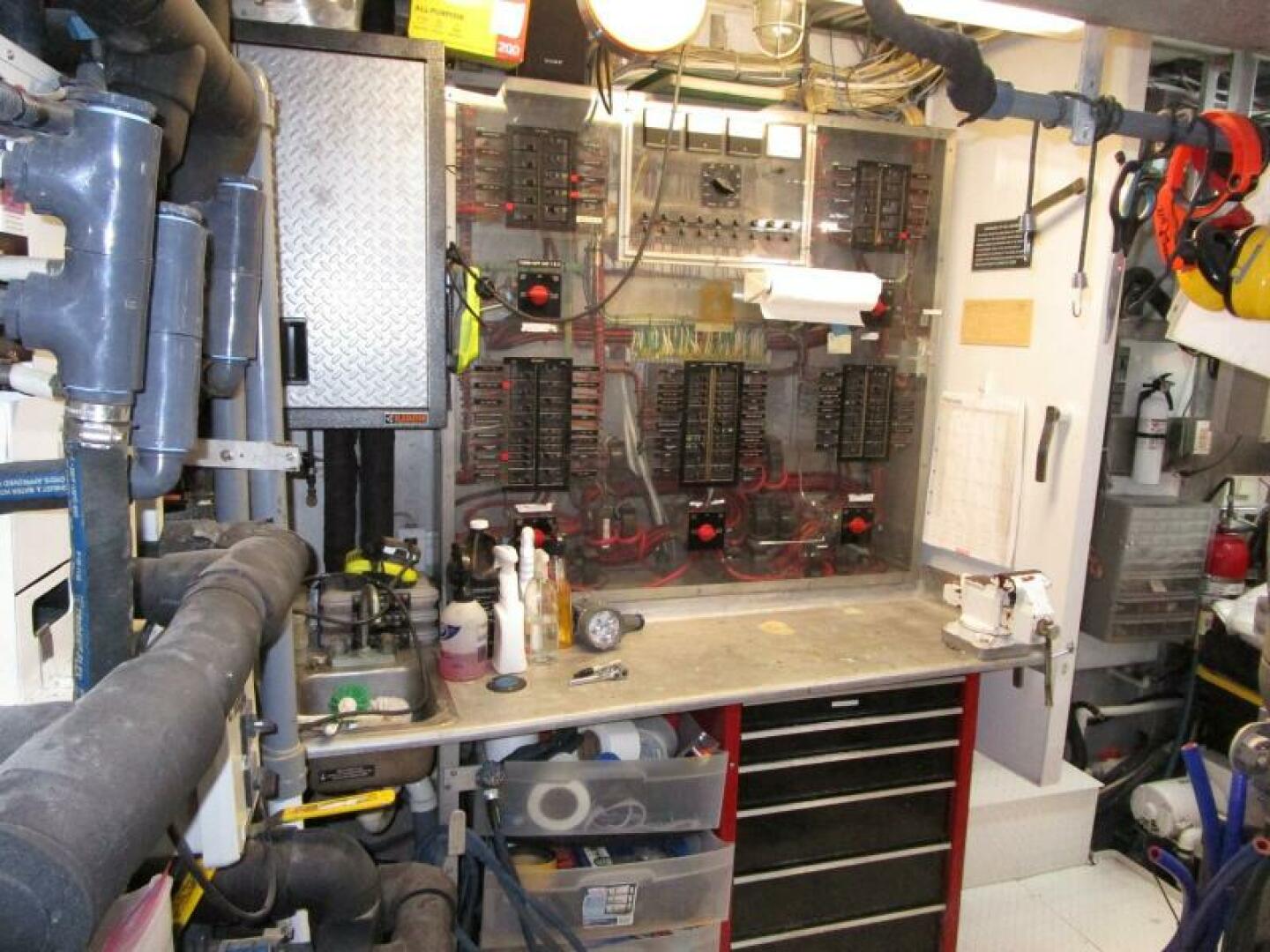 SHEPSL X 87ft Burger Yacht For Sale