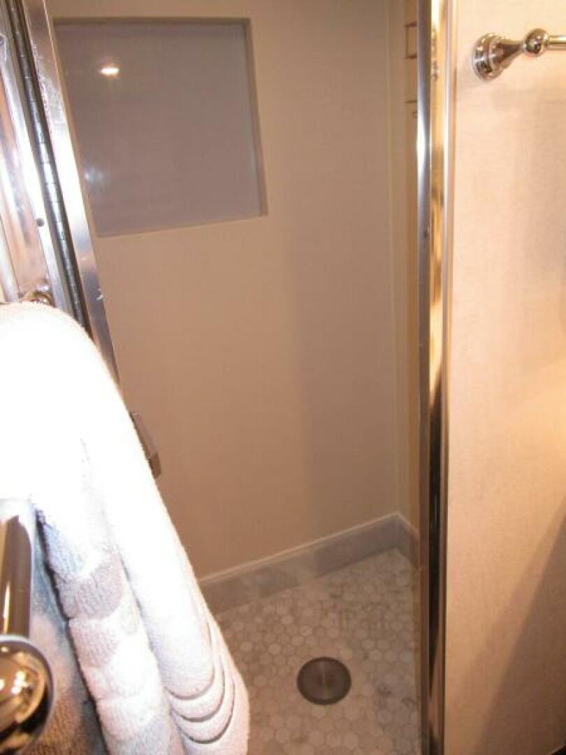 SHEPSL X 87ft Burger Yacht For Sale