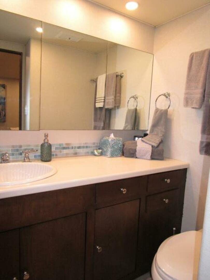 SHEPSL X 87ft Burger Yacht For Sale