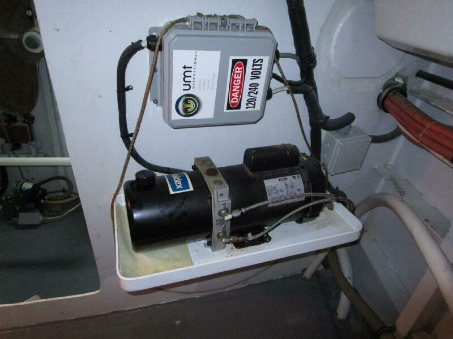 SHEPSL X 87ft Burger Yacht For Sale