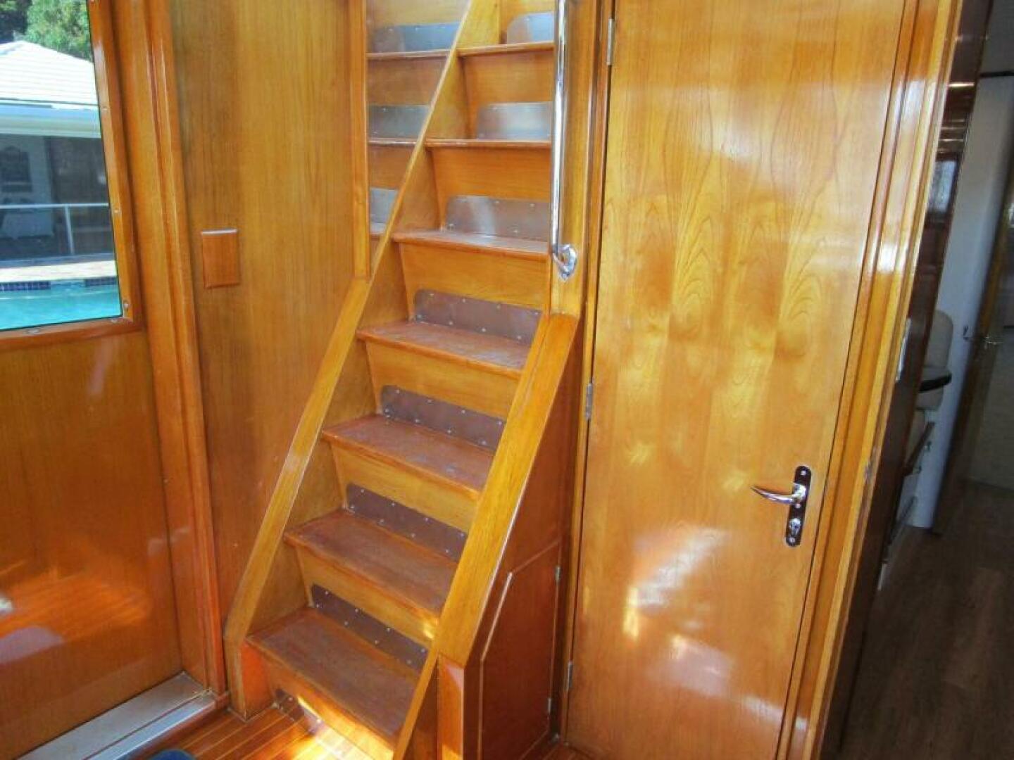 SHEPSL X 87ft Burger Yacht For Sale