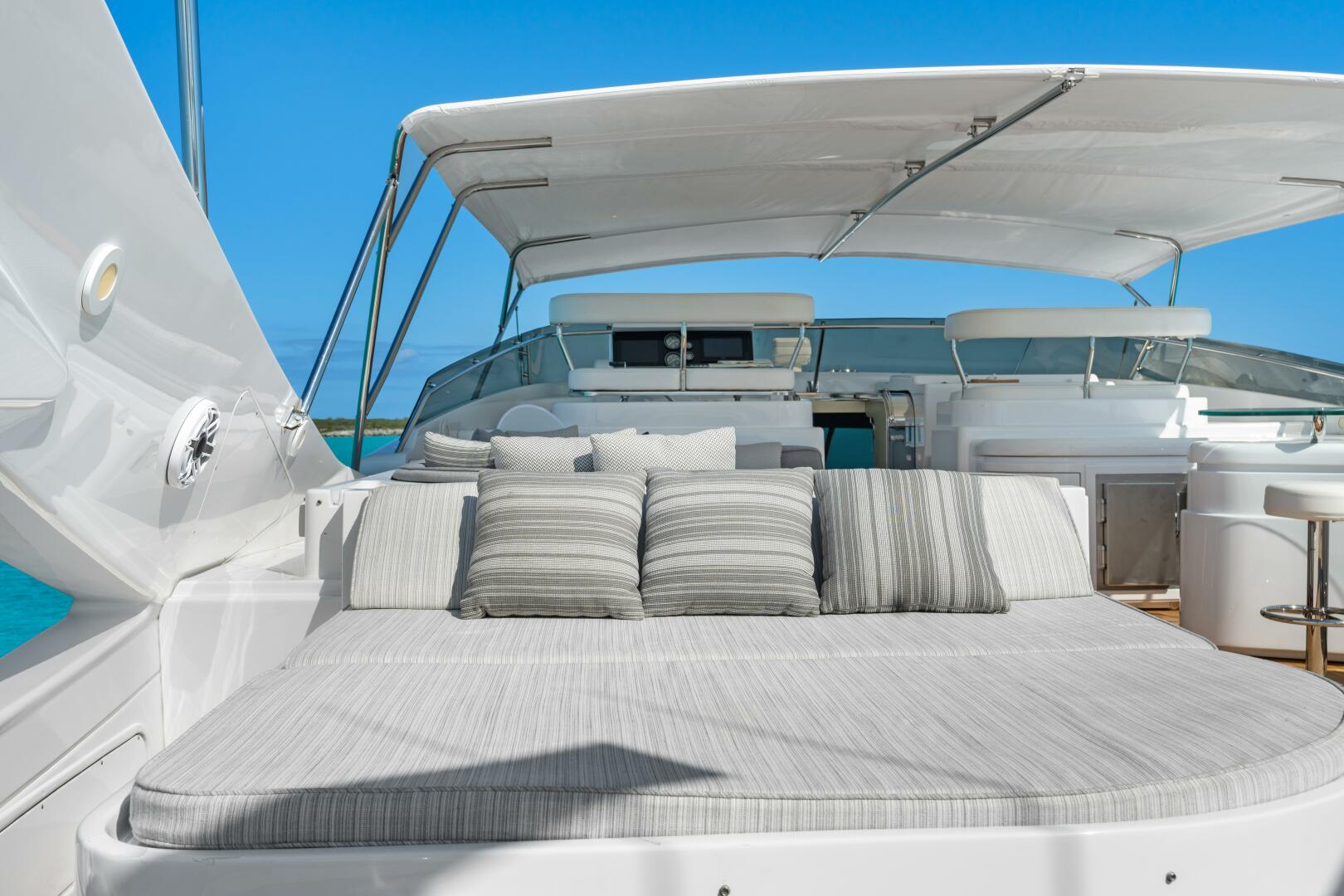 MAMBO 112ft Ferretti Yachts Yacht For Sale