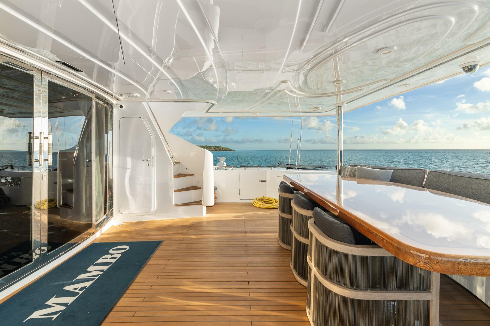 MAMBO 112ft Ferretti Yachts Yacht For Sale