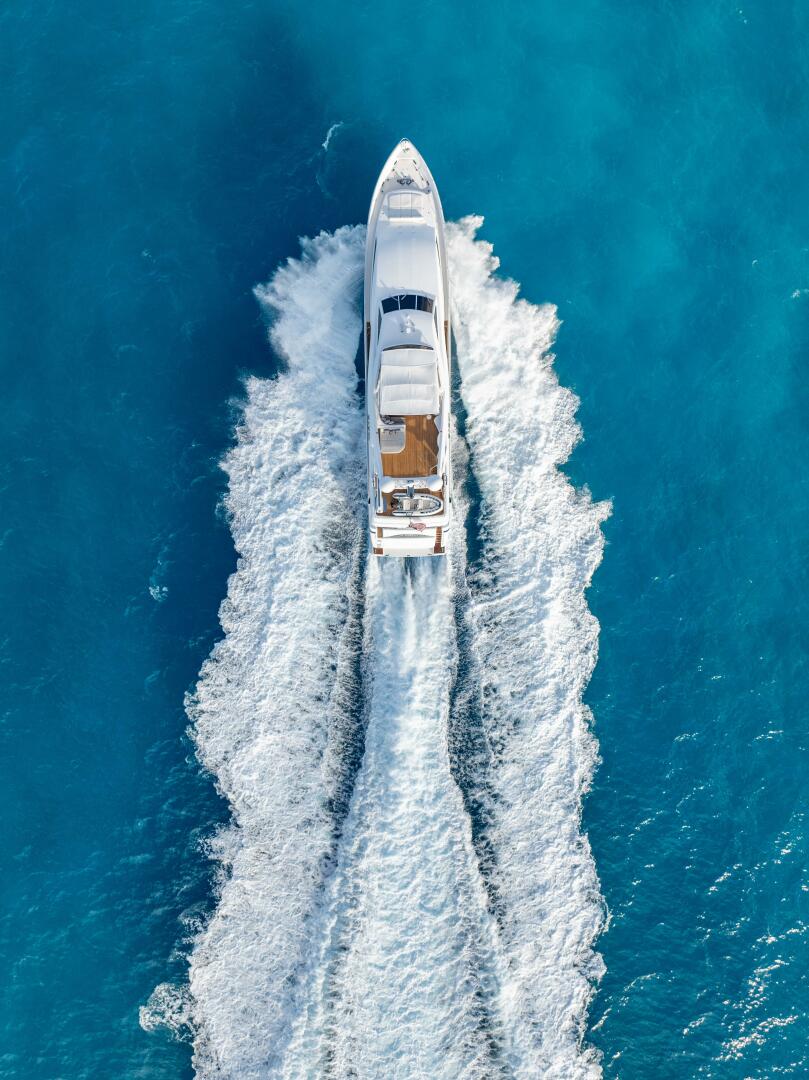 2004 Ferretti Yachts 