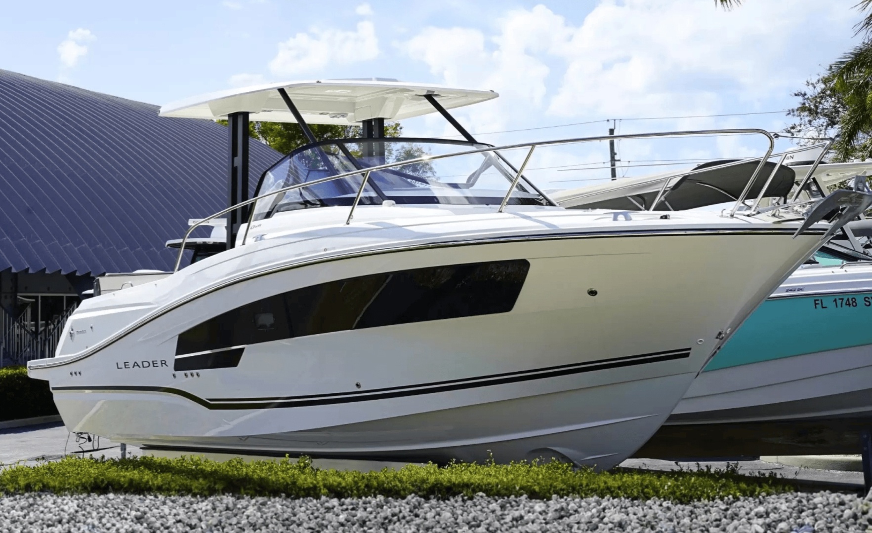 29ft Jeanneau Yacht For Sale 29ft Jeanneau Yacht For Sale