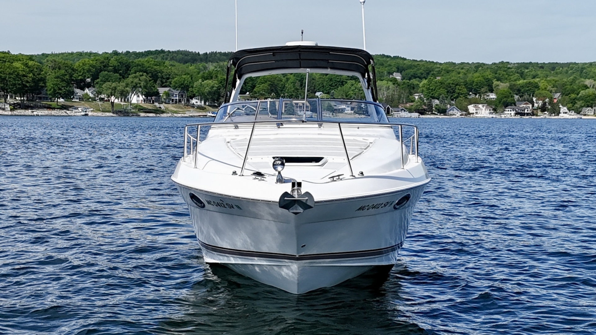 Floating Options 32ft Regal Yacht For Sale