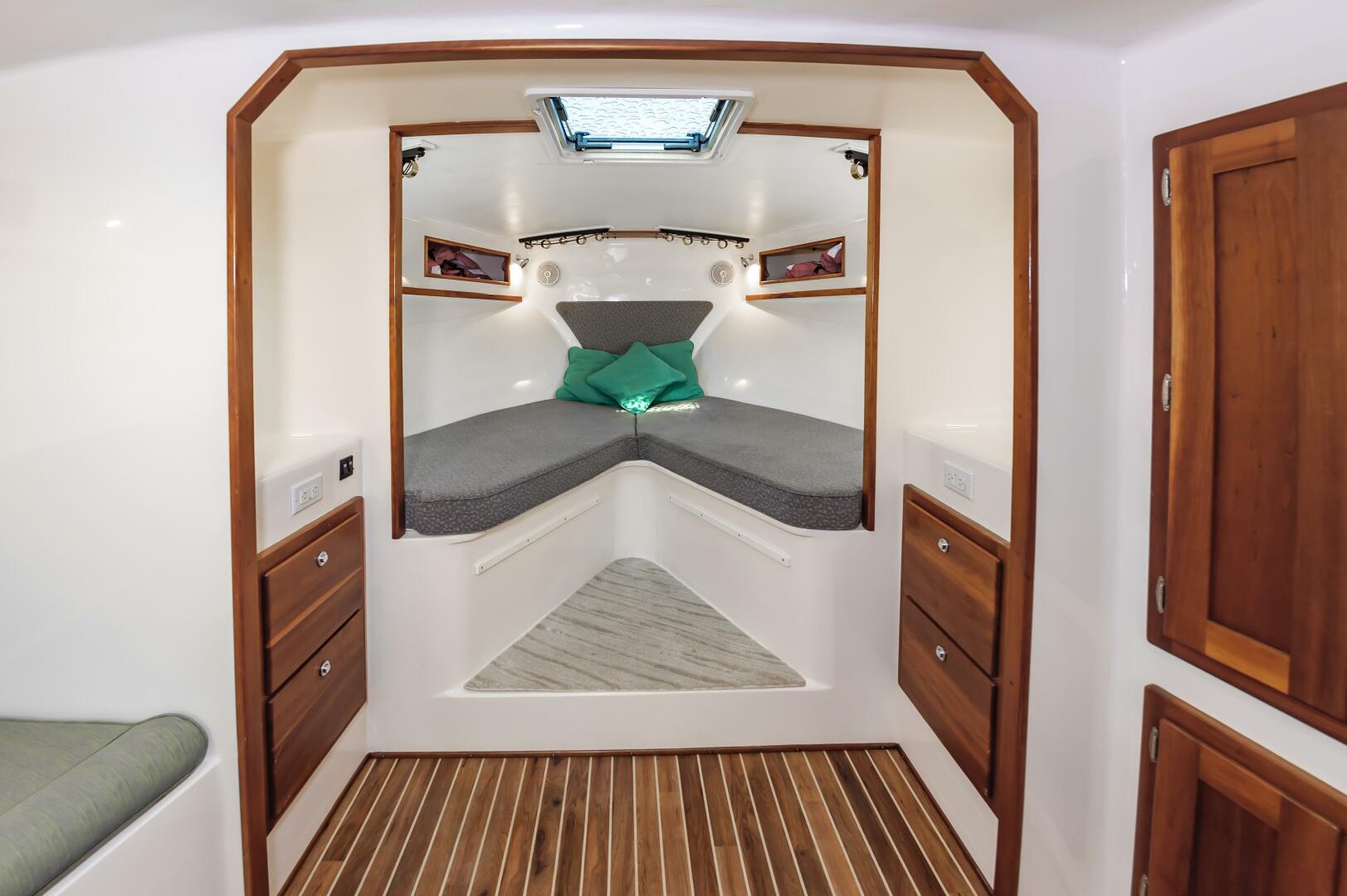 Carry On 40ft Custom Carolina Yacht For Sale Carry On 40ft Custom Carolina Yacht For Sale