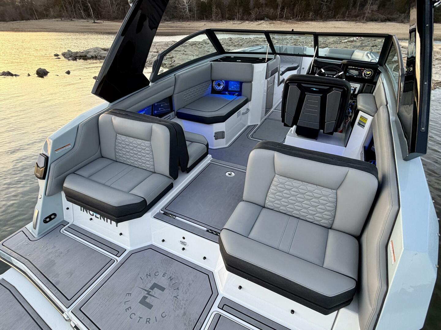 23ft Correct Craft Yacht For Sale 23ft Correct Craft Yacht For Sale