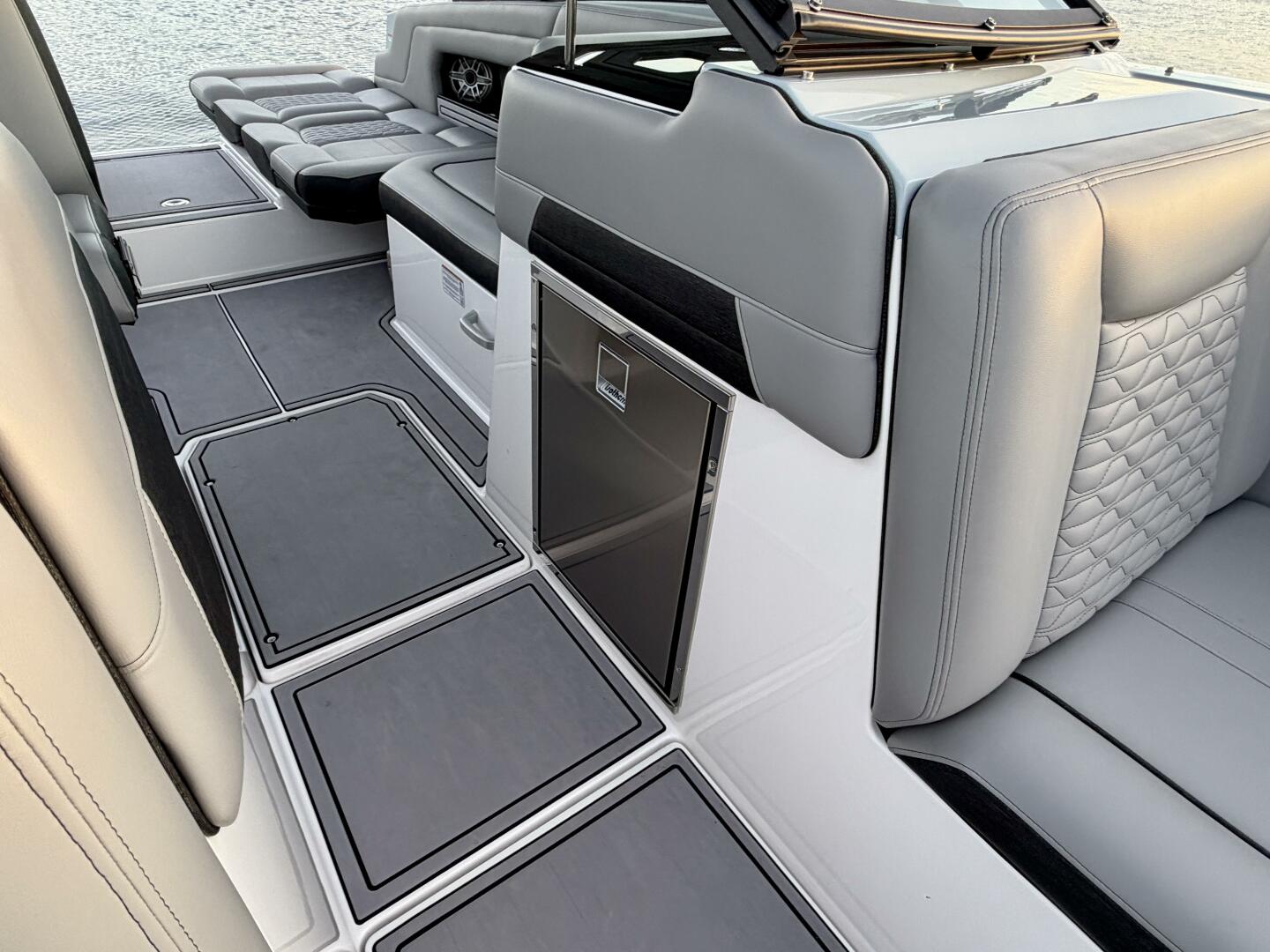 23ft Correct Craft Yacht For Sale 23ft Correct Craft Yacht For Sale