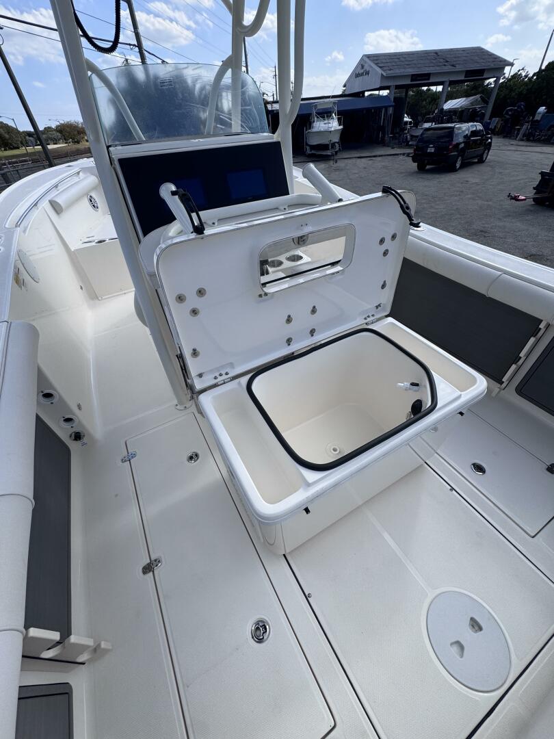 23ft Sea Born Yacht For Sale