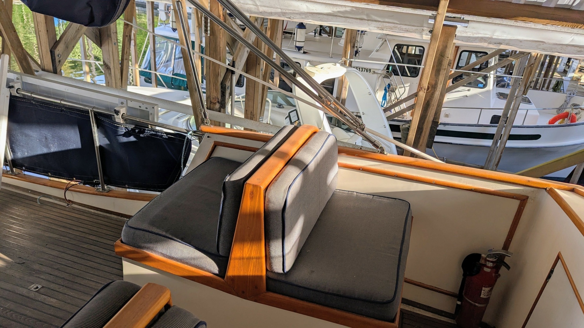 1974 Grand Banks 36 Classic