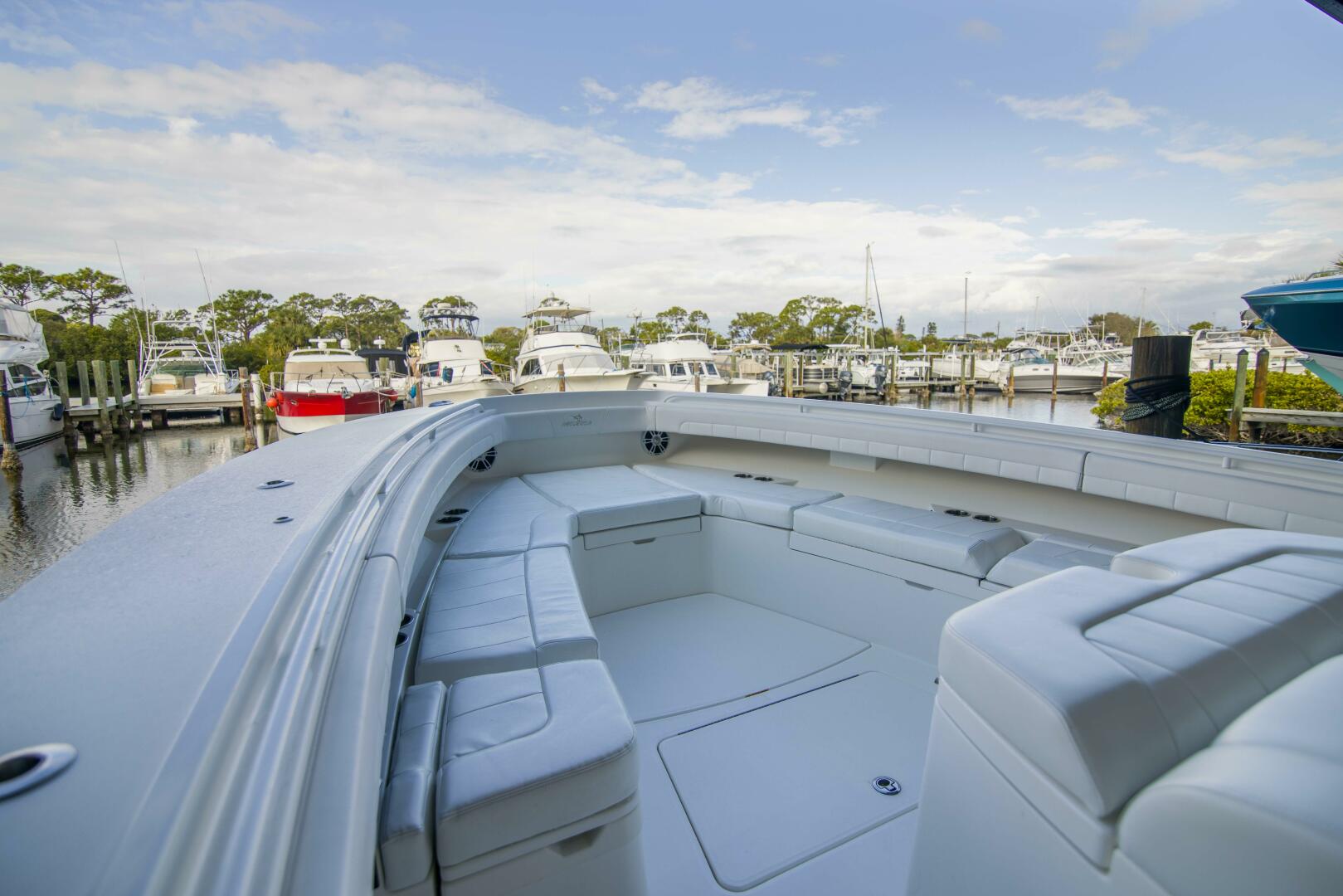 Miss Megan 41ft Regulator Yacht For Sale