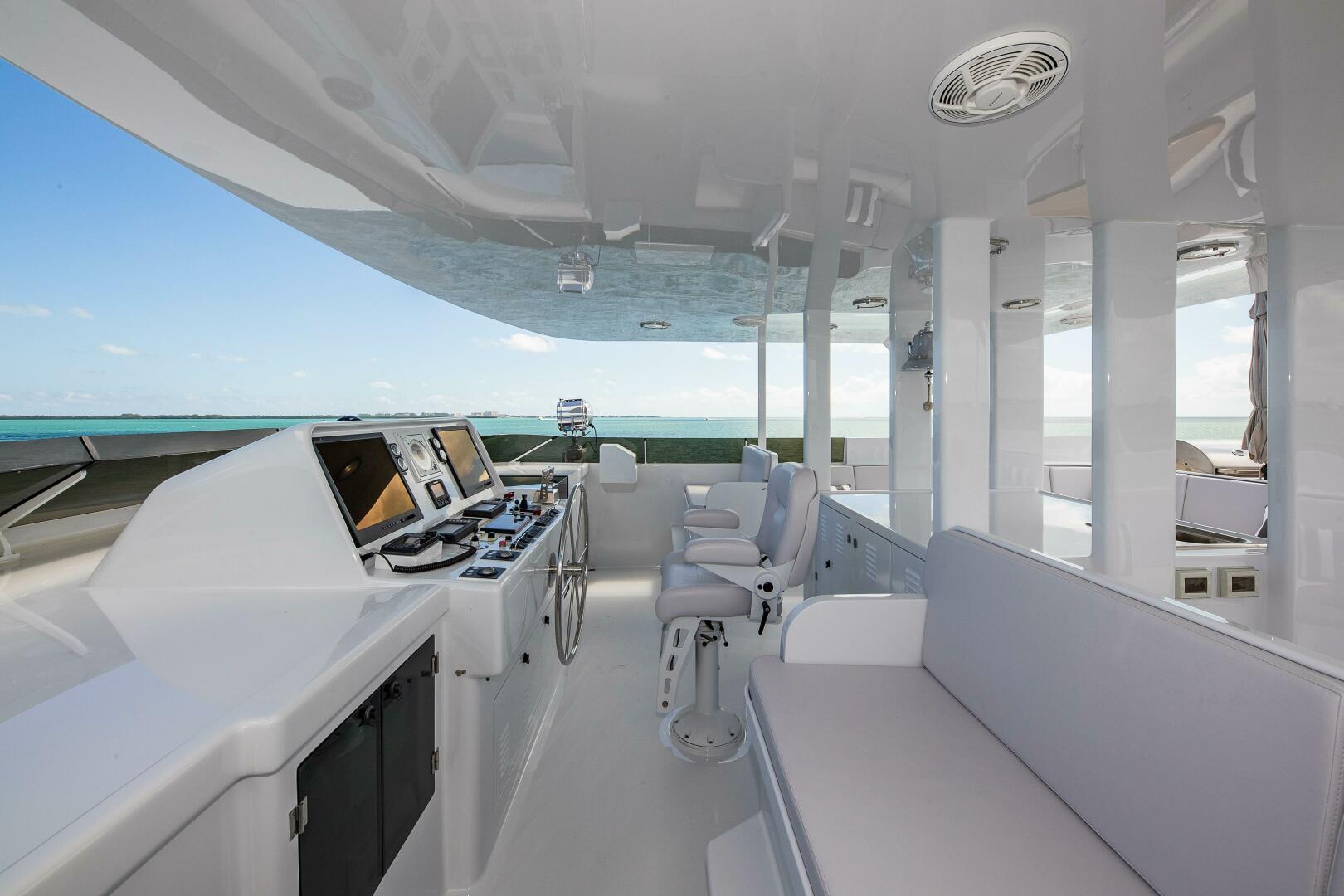 SILVER SEAS 107ft Burger Yacht For Sale