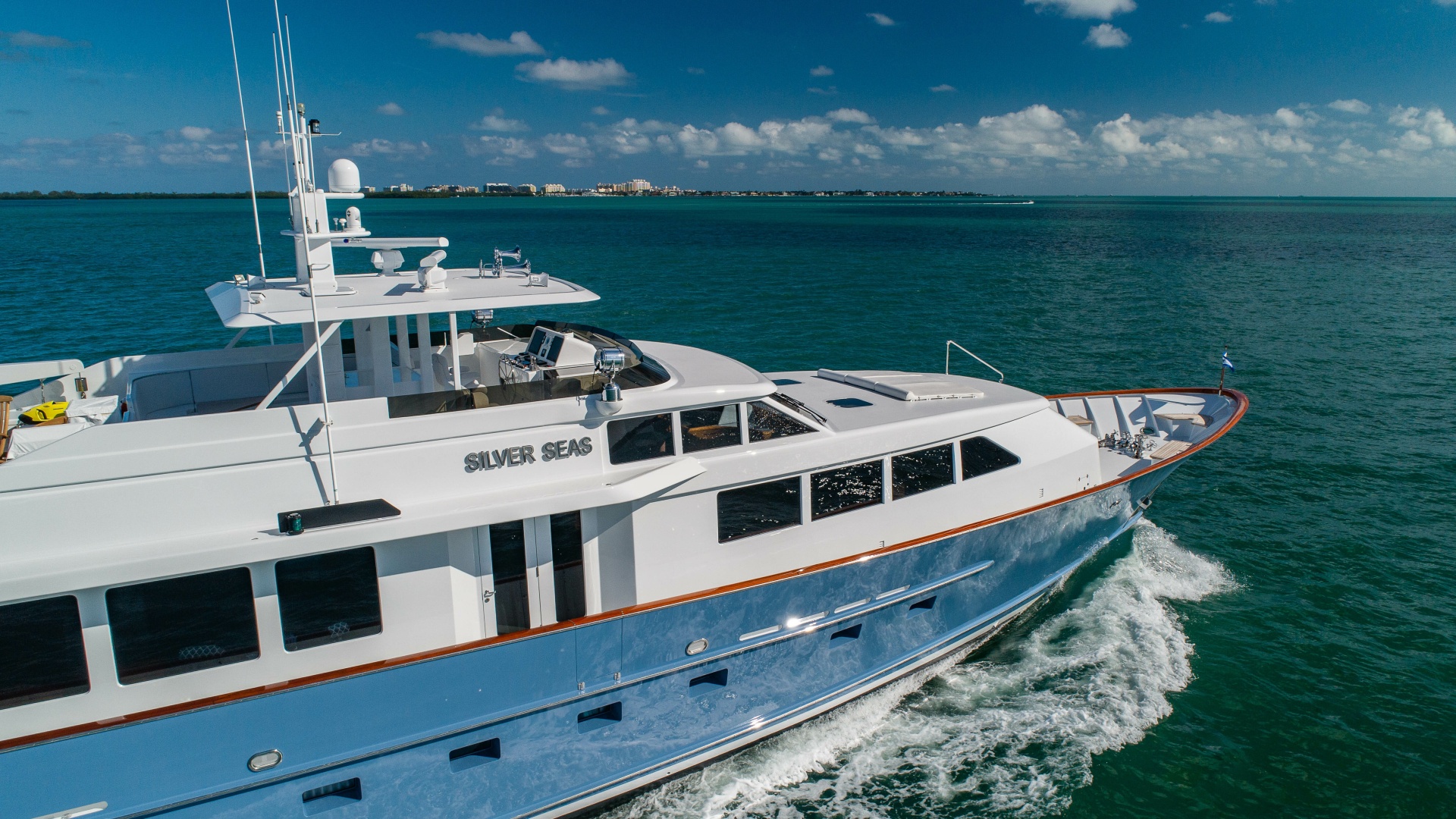 SILVER SEAS 107ft Burger Yacht For Sale
