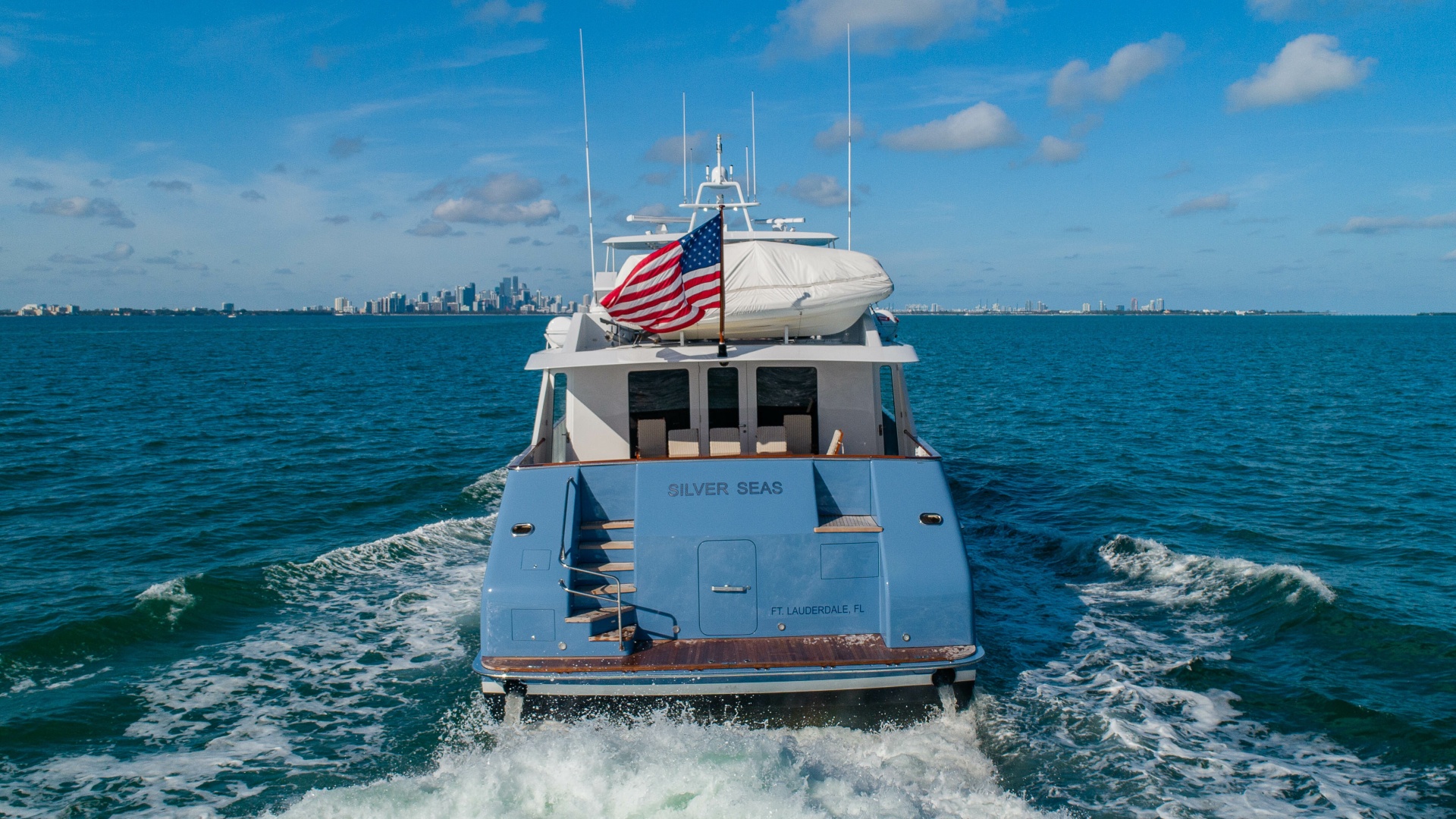 SILVER SEAS 107ft Burger Yacht For Sale