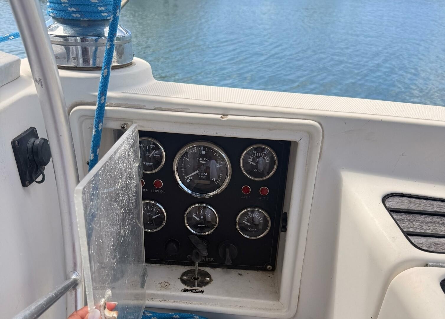 Serenity 50ft Jeanneau Yacht For Sale