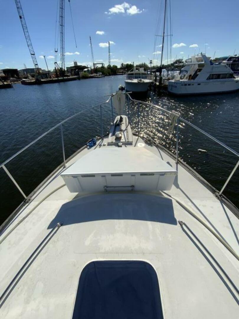 MAKIN MEMORIES 41ft President Yacht For Sale
