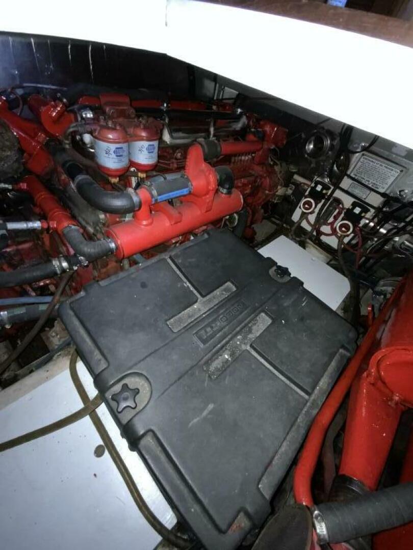 MAKIN MEMORIES 41ft President Yacht For Sale