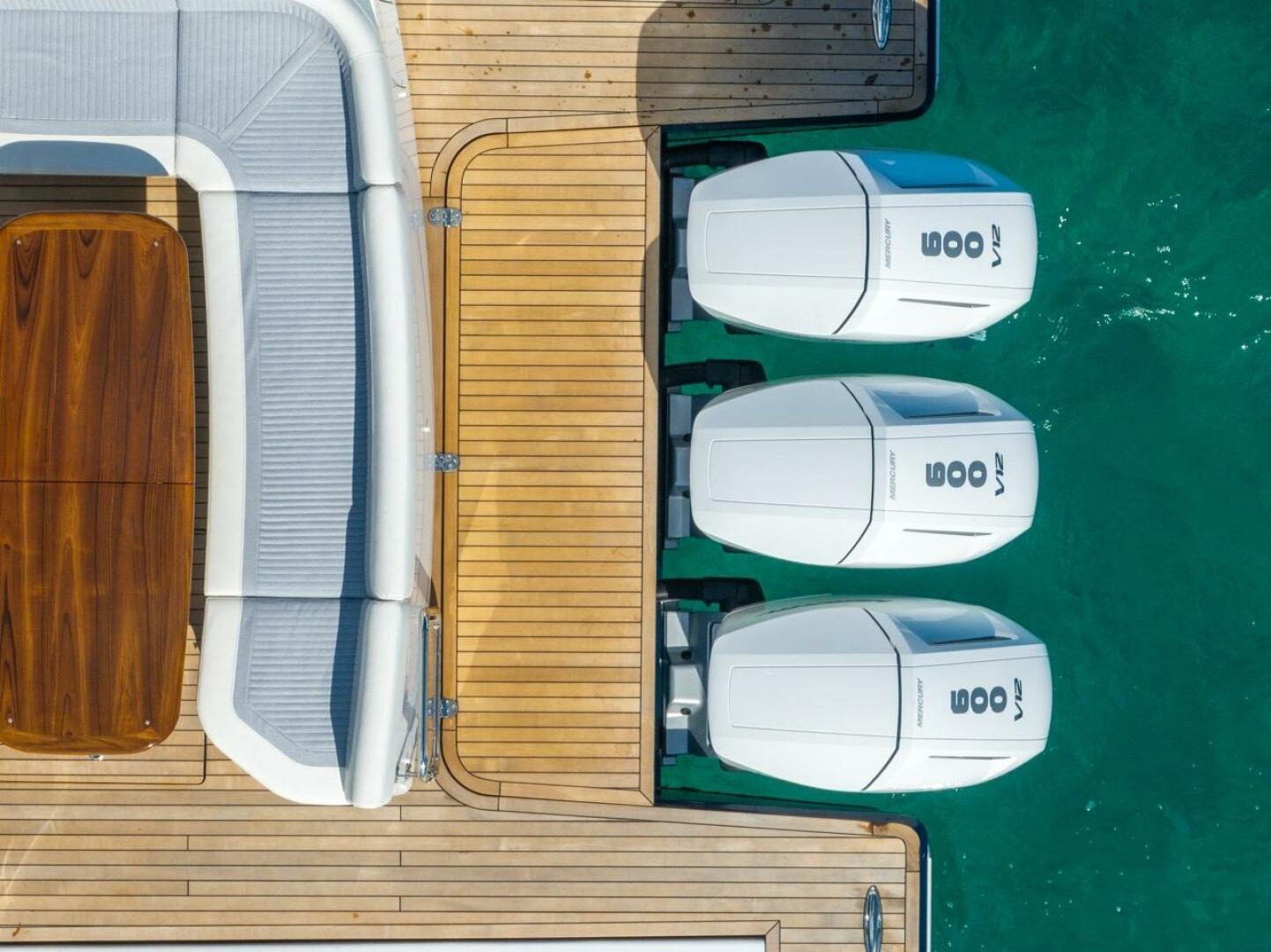 ECLIPSE 505 Shadow 003 50ft ECLIPSE Yacht For Sale