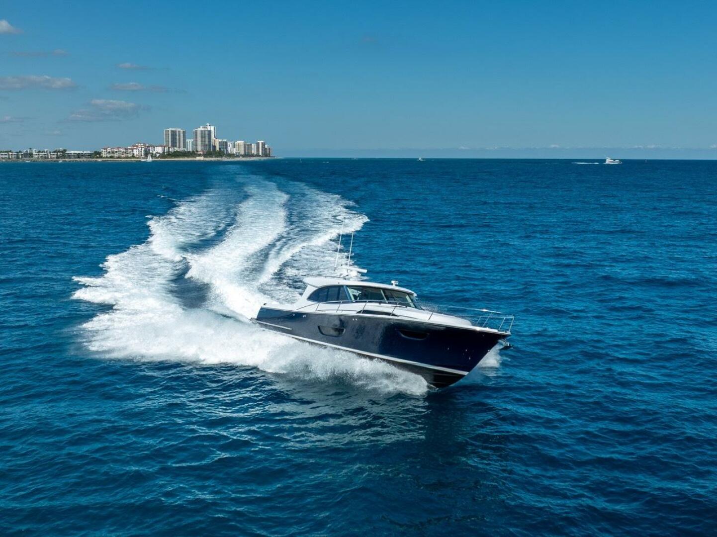 ECLIPSE 505 Shadow 003 50ft ECLIPSE Yacht For Sale