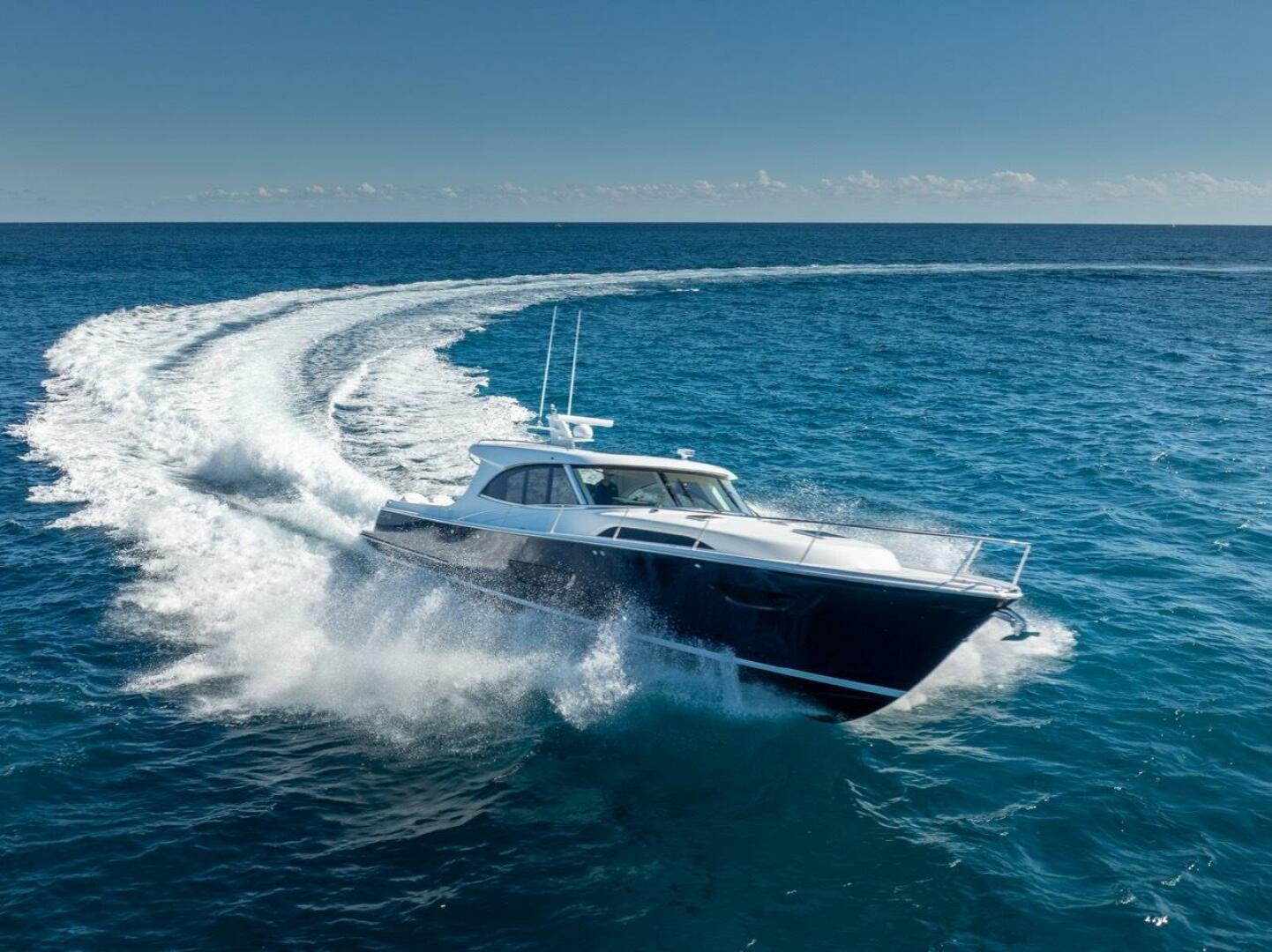 ECLIPSE 505 Shadow 003 50ft ECLIPSE Yacht For Sale