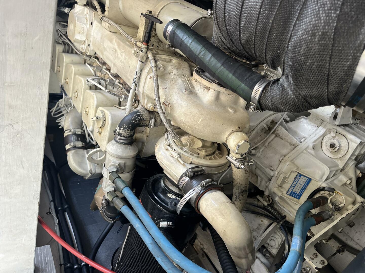 Wicked Twisted Road 37ft Bayliner Yacht For Sale