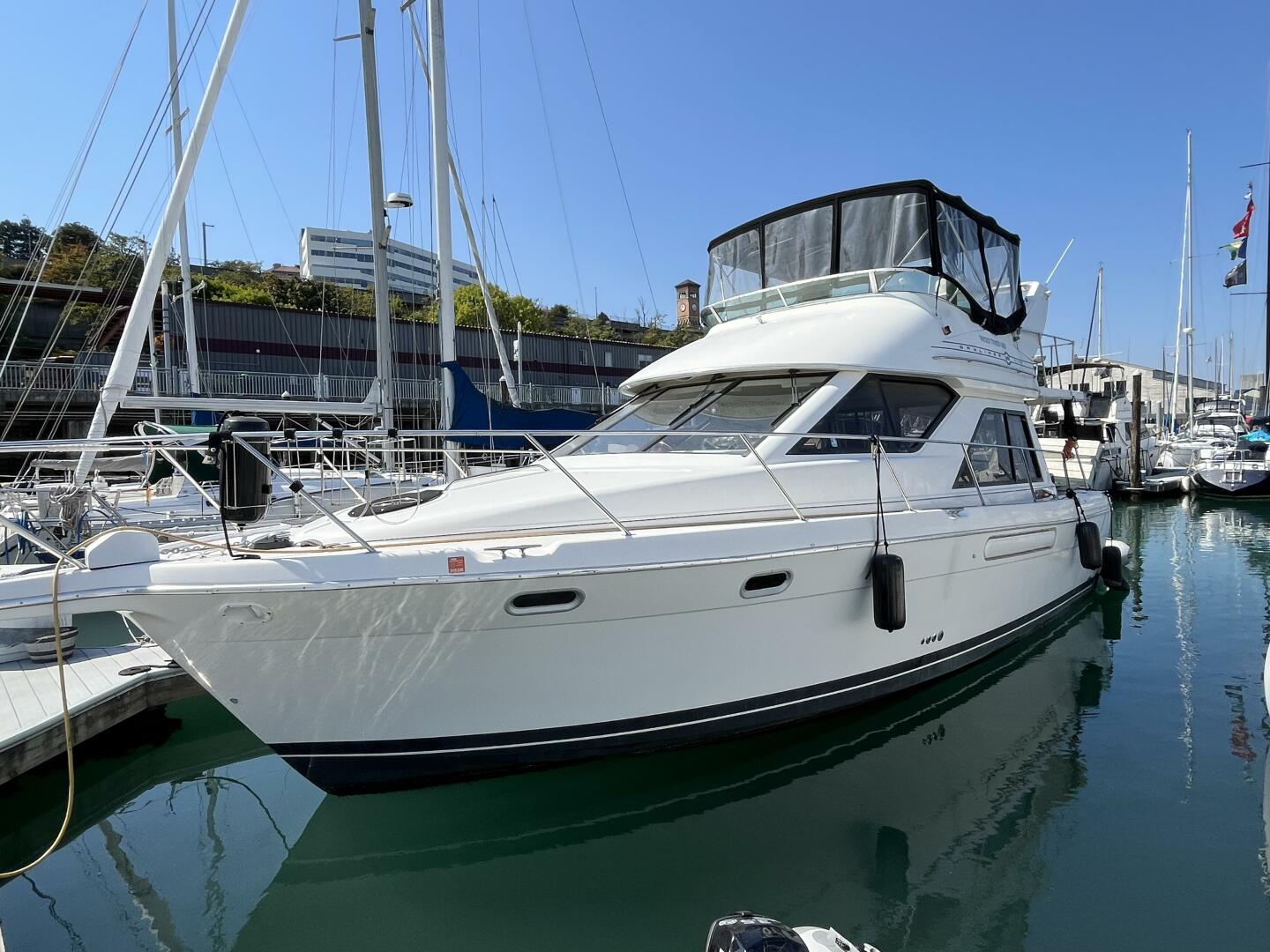 Wicked Twisted Road 37ft Bayliner Yacht For Sale