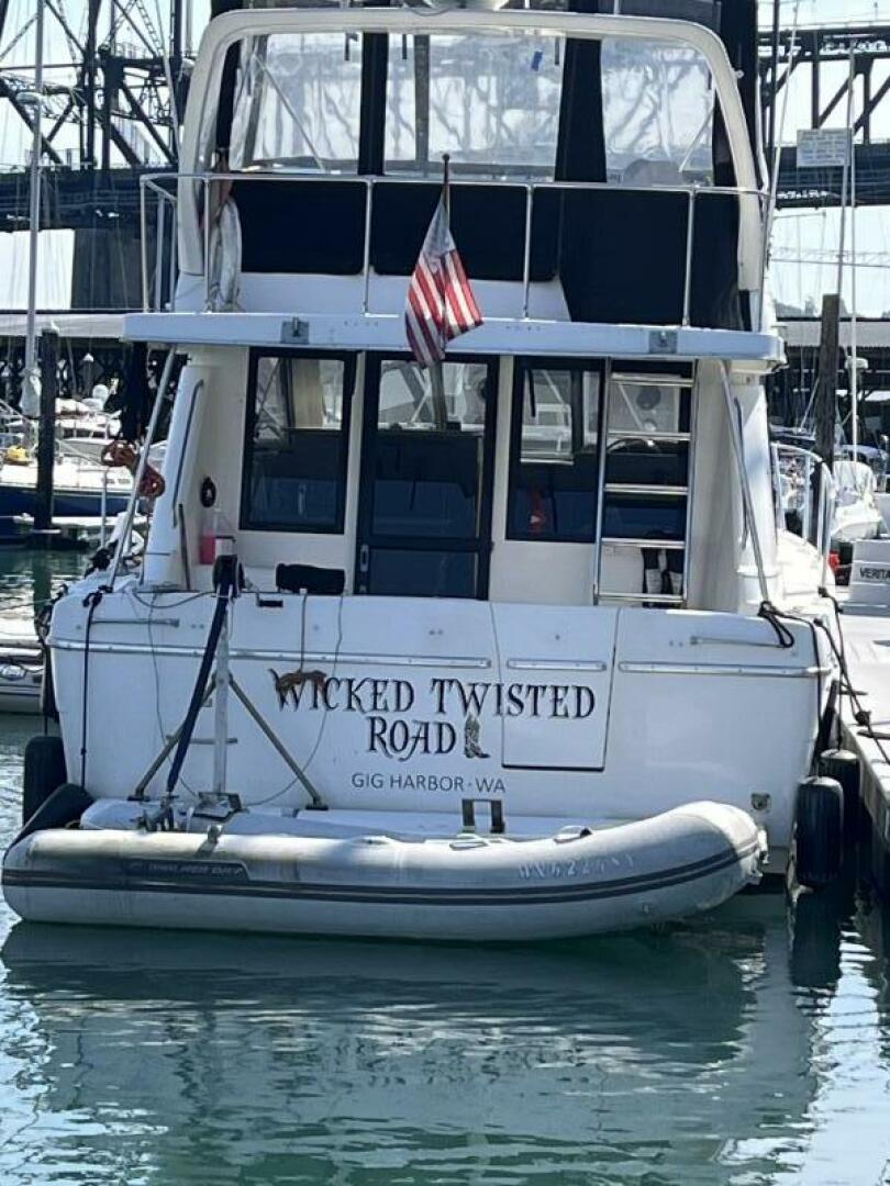 Wicked Twisted Road 37ft Bayliner Yacht For Sale