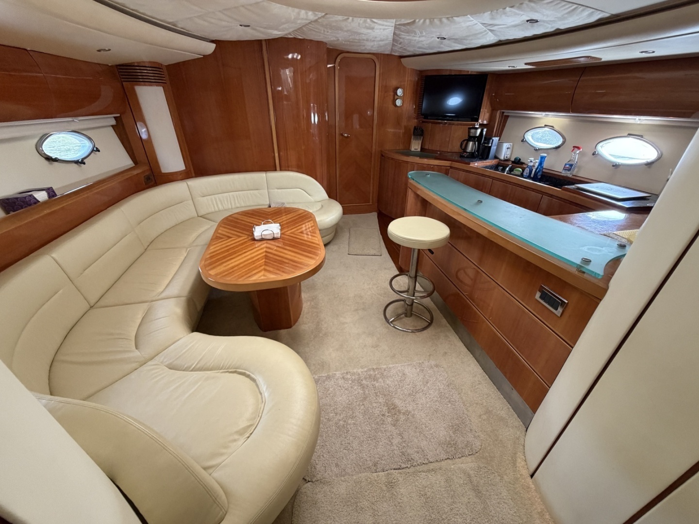 Viking Sport Cruisers V65 Express Yacht For Sale
