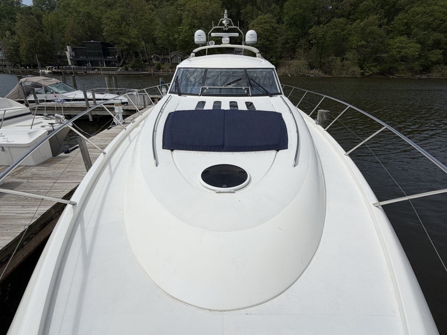 Viking Sport Cruisers V65 Express Yacht For Sale