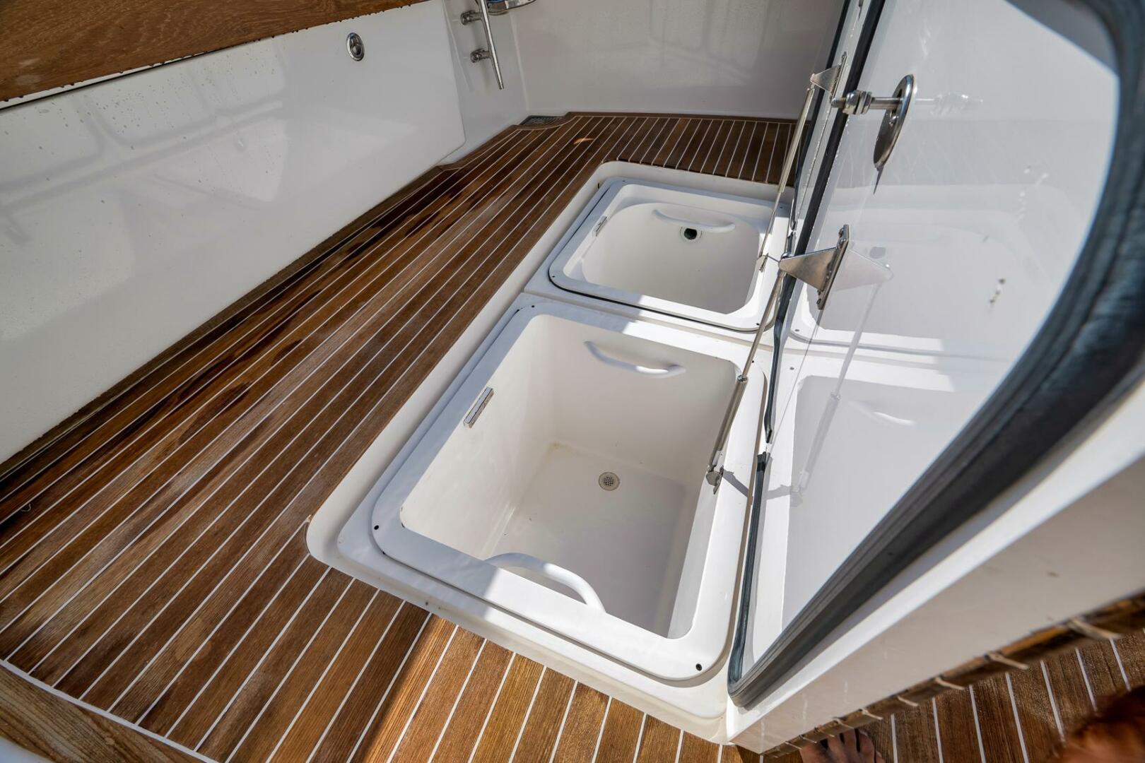 TEUSEAS 76ft Viking Yacht For Sale