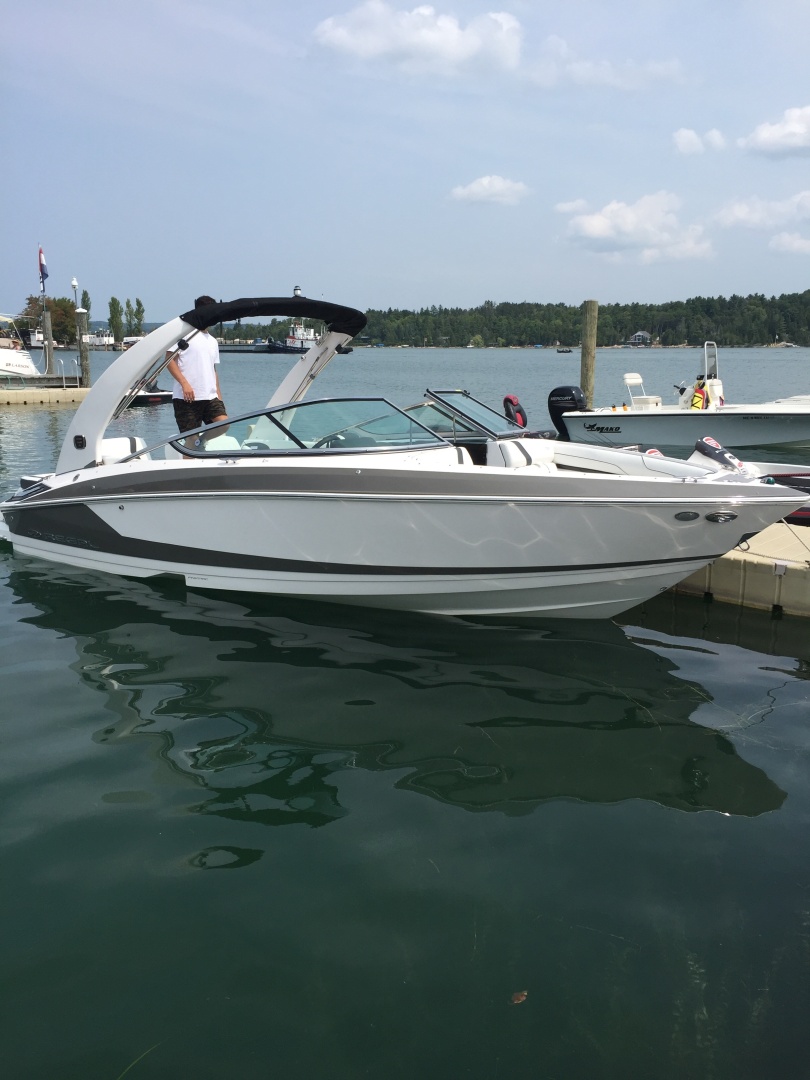 Summer Love 24ft Regal Yacht For Sale