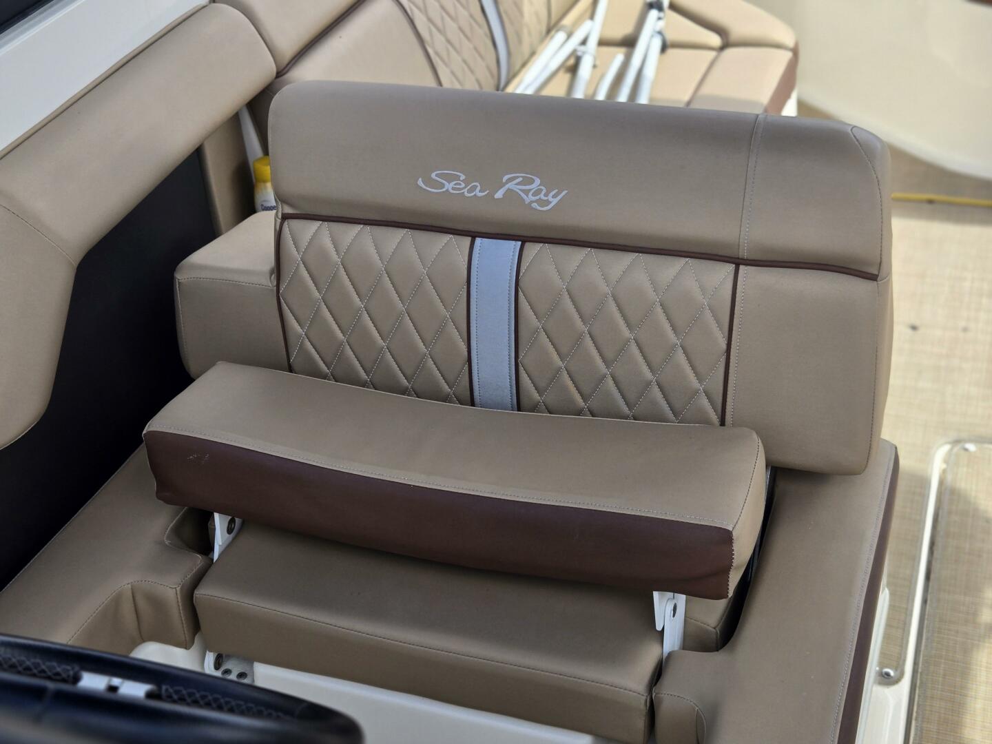 Cool Change 27ft Sea Ray Yacht For Sale Cool Change 27ft Sea Ray Yacht For Sale