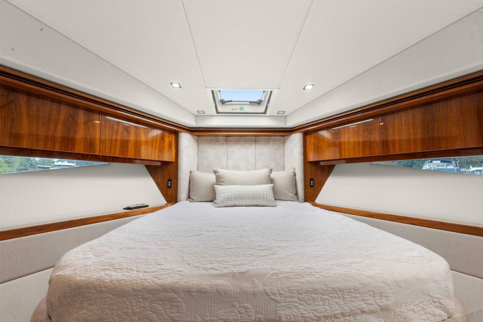 Frivolous 54ft Riviera Yacht For Sale