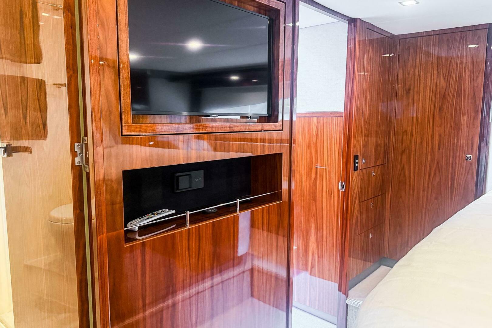 Frivolous 54ft Riviera Yacht For Sale