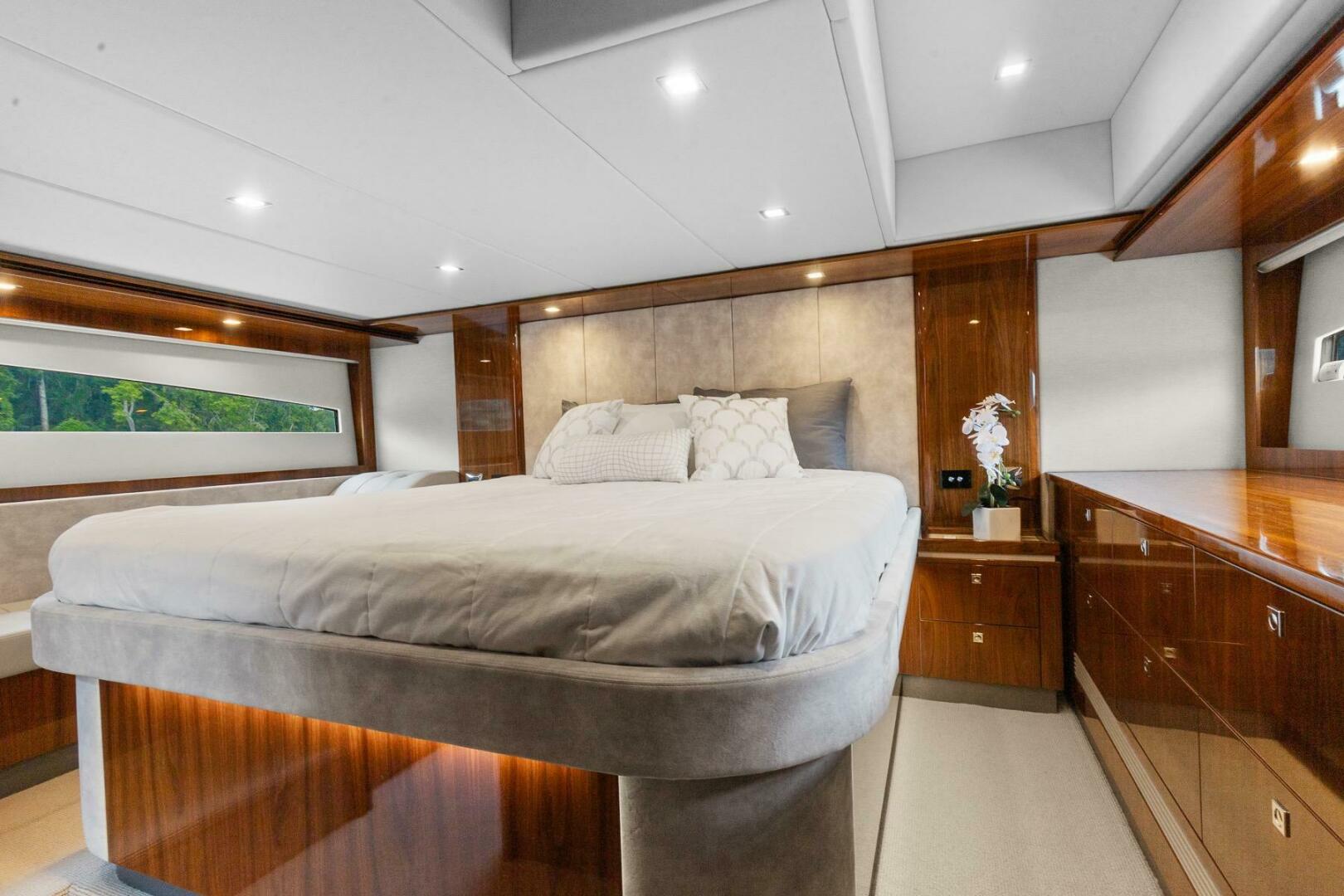 Frivolous 54ft Riviera Yacht For Sale