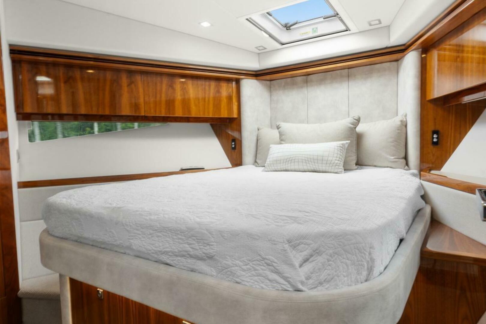 Frivolous 54ft Riviera Yacht For Sale