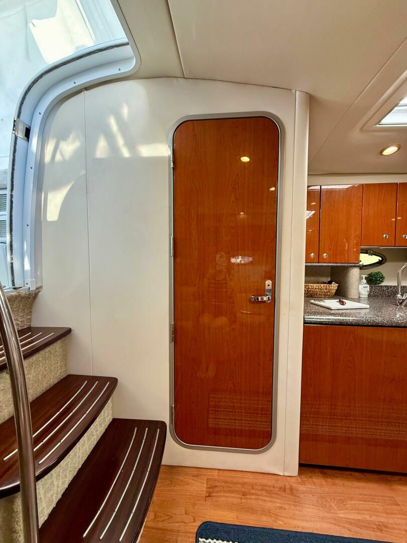 HOW WE ROLL 37ft Formula Yacht For Sale