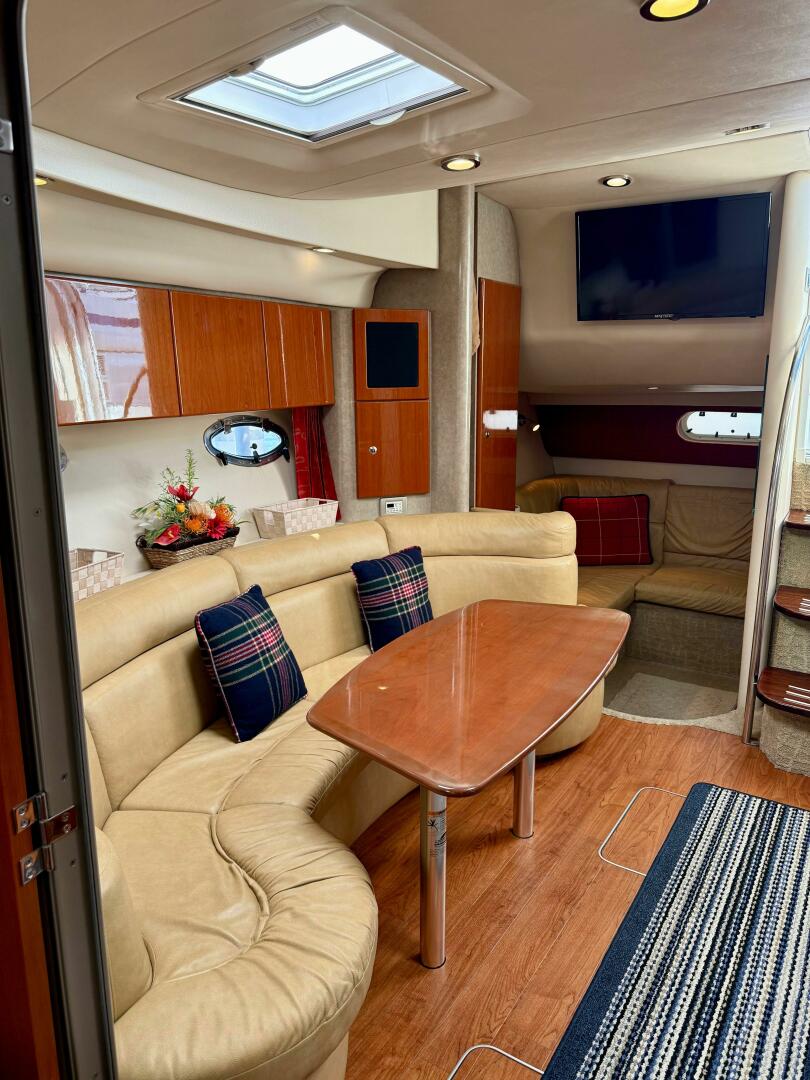 HOW WE ROLL 37ft Formula Yacht For Sale