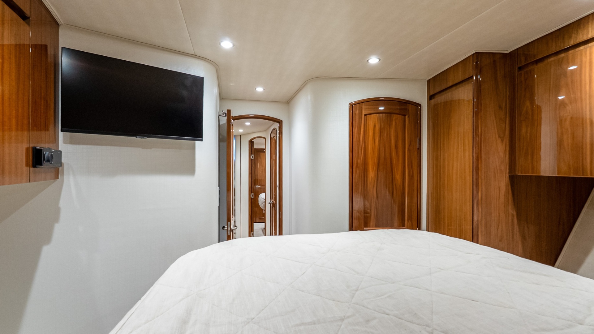 Sexy Lady 62ft Viking Yacht For Sale