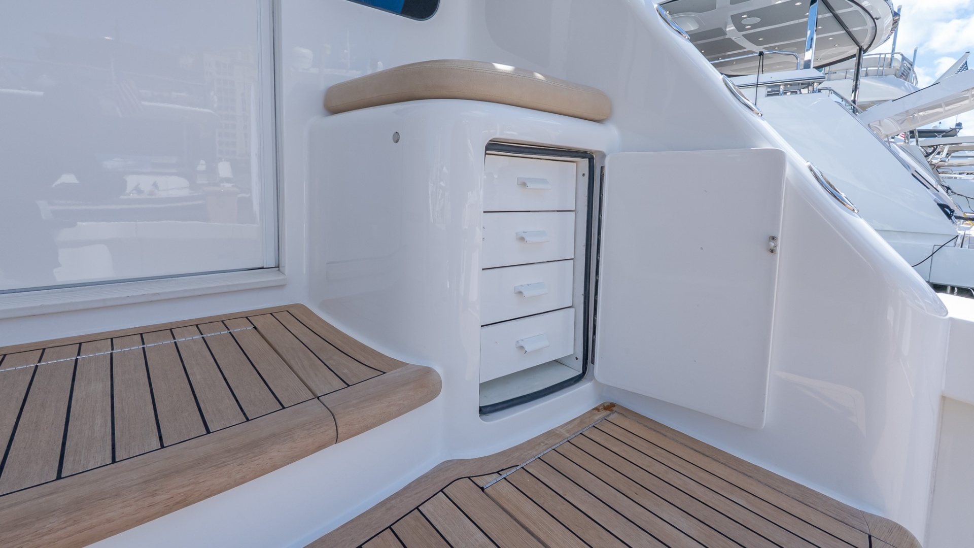 Sexy Lady 62ft Viking Yacht For Sale