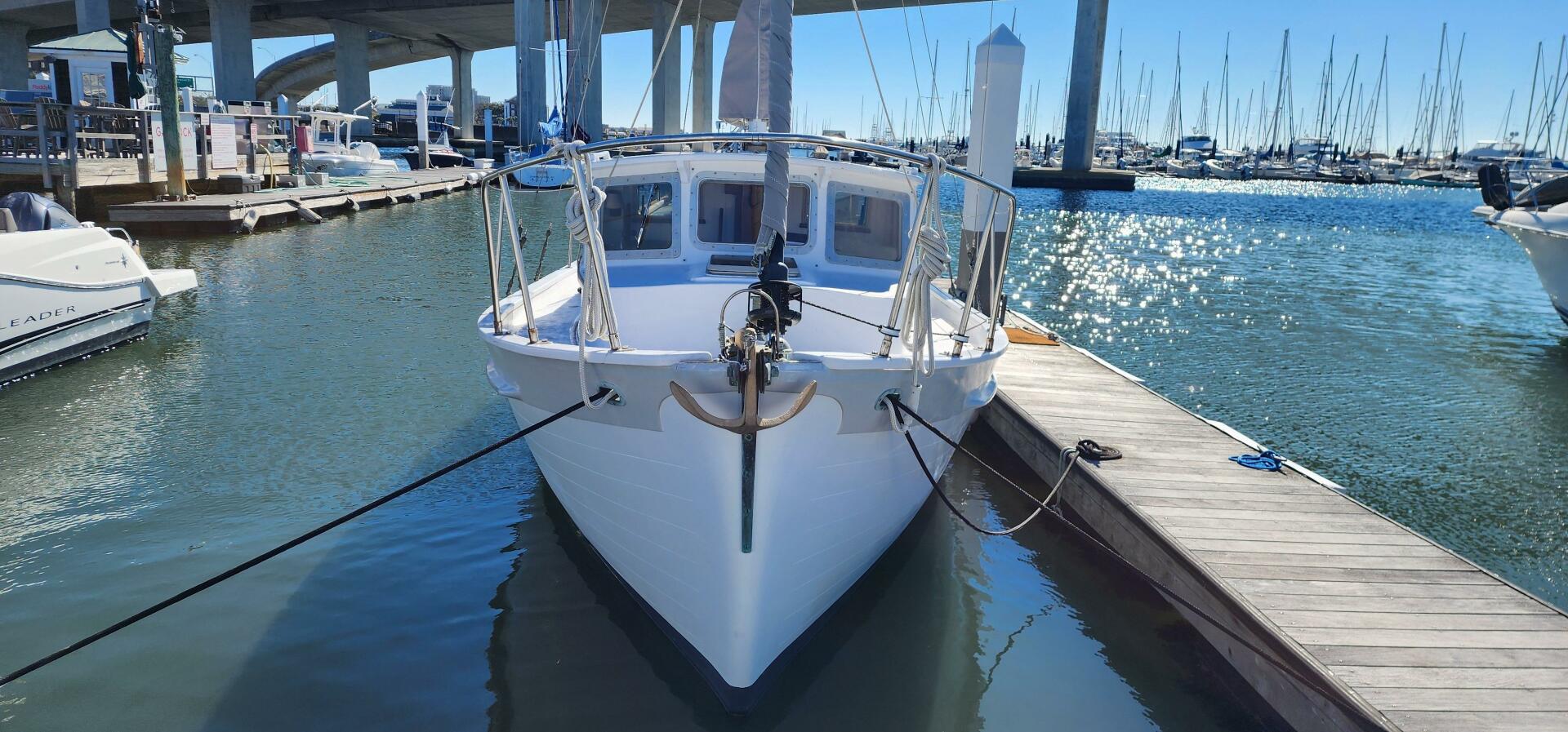 Hesper 32ft Tillotson Pearson Yacht For Sale