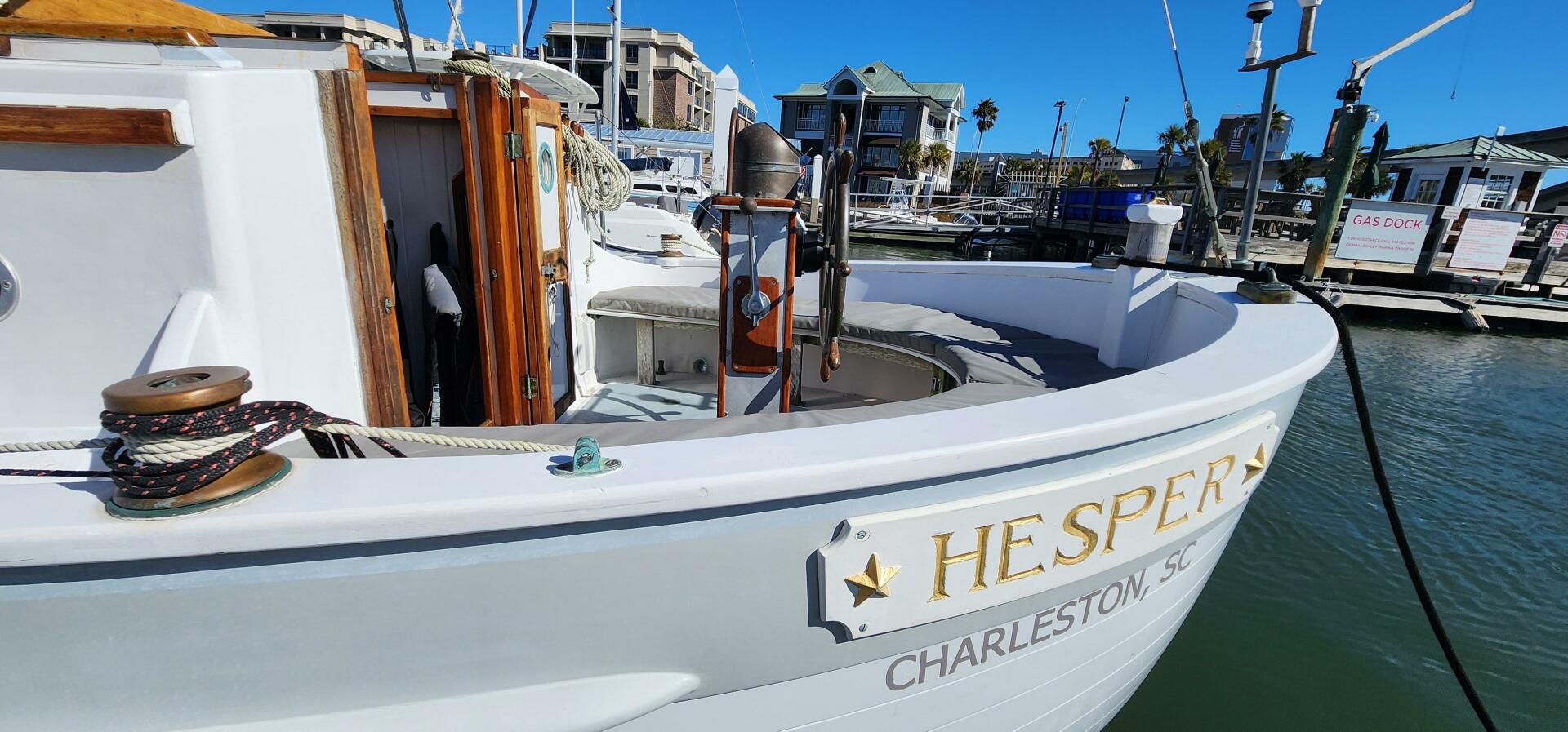 Hesper 32ft Tillotson Pearson Yacht For Sale